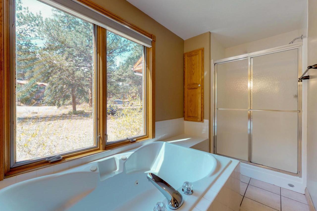 On Fall River - Permit #3193 Estes Park Exterior photo
